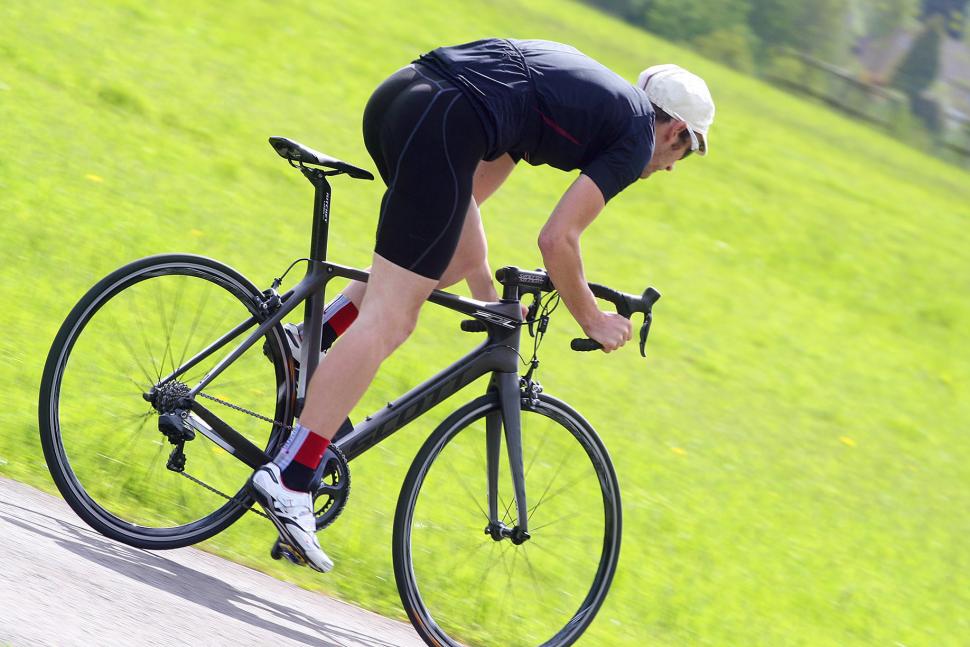 Review Scott Foil 15 aero road bike road.cc